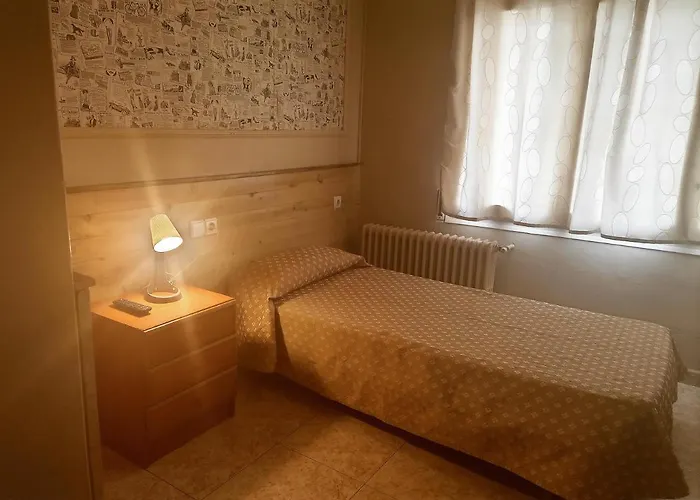 Hostal Isla Cristina Mataro